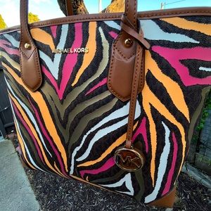 MICHAEL Michael Kors Signature Zebra Tote bag